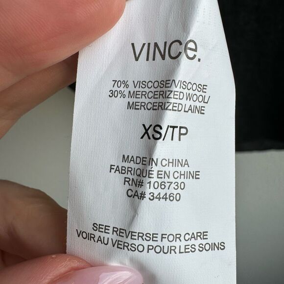 $5/$25 VINCE Mercerized Wool Boat Neck Knit Relaxed Lightweight Sweater Size XS - Picture 6 of 7